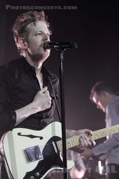 SPOON - 2018-06-06 - PARIS - L'Alhambra - Britt Daniel - Robert Steven Pope